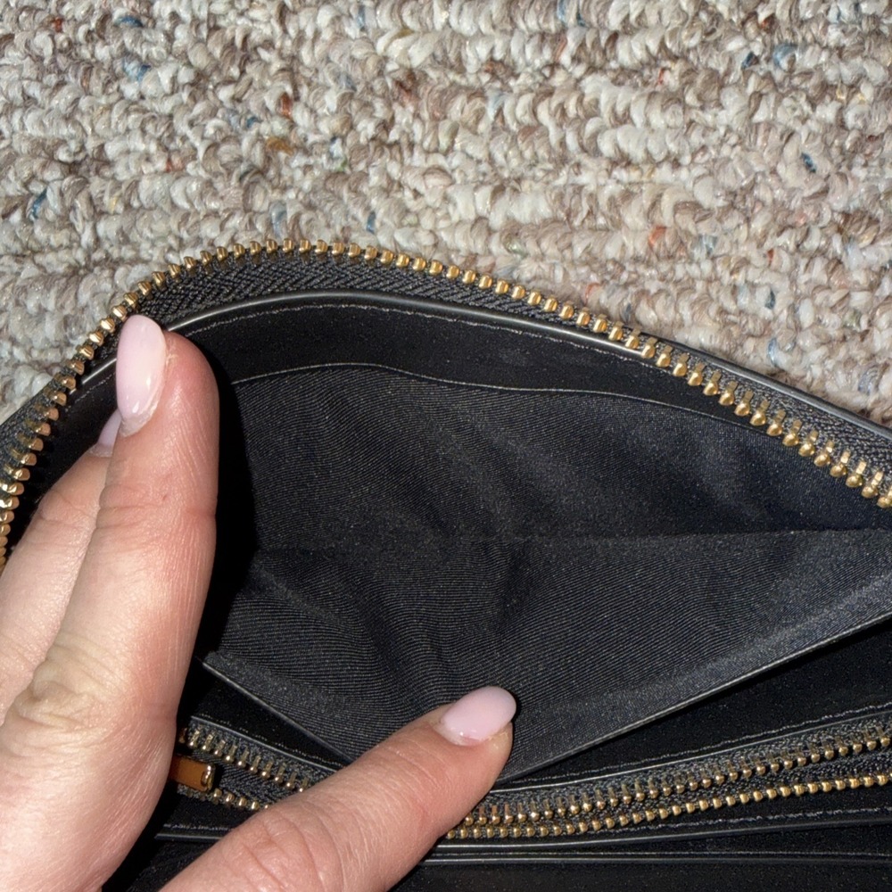 Coach Black‎ Pebble Leather Gold Zip Around Wallet And Wrist Strap C4451 - Picture 8 of 11